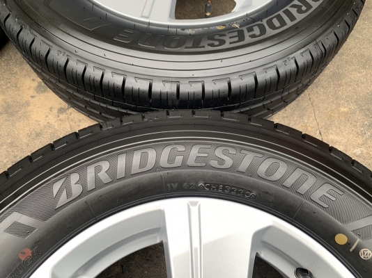 ล้อแม็กป้ายแดง Mitsu Triton รุ่นใหม่ล่าสุด ขอบ 16 พร้อมยางใหม่ป้ายแดง 225-65-16 Bridgestone ปี 20 ใหม่ยกห้าง สวยกริ๊บ ล้อแม็กป้ายแดง Mitsu Triton รุ่นใหม่ล่าสุด ขอบ 16 พร้อมยางใหม่ป้ายแดง 225-65-16 Bridgestone ปี 20 ใหม่ยกห้าง สวยกริ๊บ