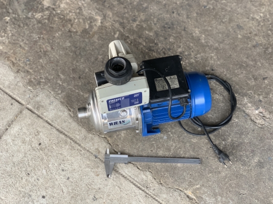 ขายปั๊มน้ำแรงดันสูงหัวปั๊มสแตนเลส Ebara 650W (0.9HP.) 220V ไฟบ้าน made in Italy ขนาดเข้า 1.2นิ้ว ออก ขายปั๊มน้ำแรงดันสูงหัวปั๊มสแตนเลส Ebara 650W (0.9HP.) 220V ไฟบ้าน made in Italy ขนาดเข้า 1.2นิ้ว ออก