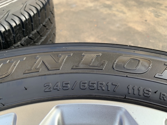 ล้อแม็ก Mitsu Triton Plus ขอบ 17 แถมยาง 245-65-17 Dunlop ปลายปี 14 ล้อแม็ก Mitsu Triton Plus ขอบ 17 แถมยาง 245-65-17 Dunlop ปลายปี 14