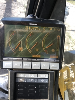 KOMATSU PC200-8 ทำงาน10,000ชม.ไฟฟ้าครบ เครื่องปั้มแน่น แอร์เย็นช่วงล่างเต็มเอกสารชุดจดทะเบียน