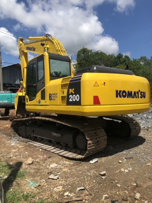 KOMATSU PC200-8 ทำงาน10,000ชม.ไฟฟ้าครบ เครื่องปั้มแน่น แอร์เย็นช่วงล่างเต็มเอกสารชุดจดทะเบียน