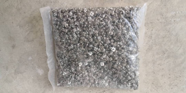 ถุงละ 200บ.ส่งฟรี น๊อตขนาด M3มีหน้าแปลนล๊อกหมุนยึดต่างๆ (1 ถุงมีประมาณ 1.7 kg. ประมาณ 2,000 ชั้น) โทร 083-2000058 LINE ID : line832923