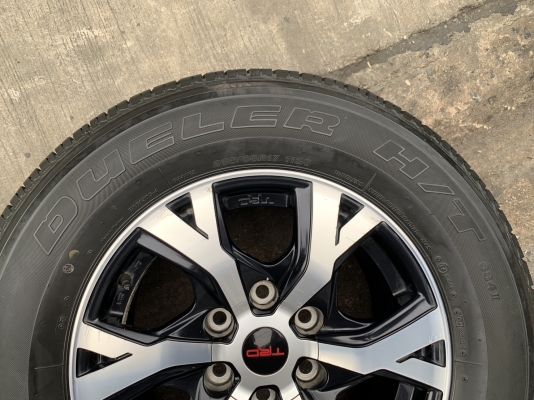 ล้อแม็ก Toyota Vigo TRD แท้ ขอบ 17 พร้อมยาง 265-65-17 Bridgestone ปี 18 ล้อแม็ก Toyota Vigo TRD แท้ ขอบ 17 พร้อมยาง 265-65-17 Bridgestone ปี 18