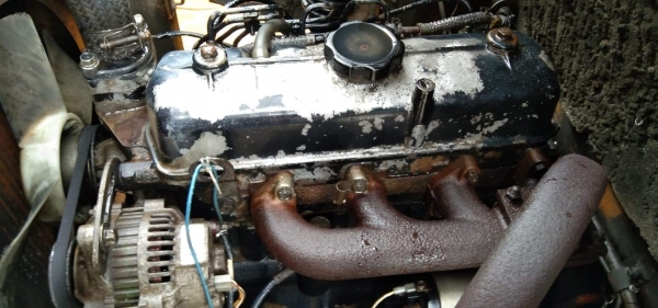 รถบดสั่นสะท้านBOMAGล้อหน้าหลังเหล็ก4ตัน