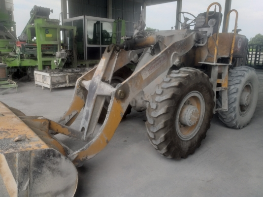 ขายด่วน รถตัก KOMATSU JH30B สภาพพร้อมใช้งาน ระบบทำงานดีเยี่ยม สนใจสอบถาม 093 0764943 K ตั้ม