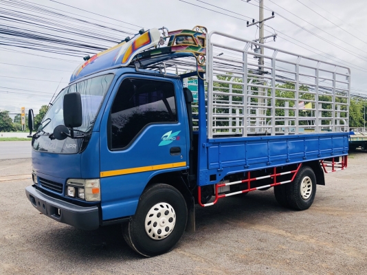 อีสุ 6 ล้อ NPR 130 แรง ปี 45 รั้วแป๊ป สวยเดิม ราคา 400,000 สนใจ 089-5367218 081-4252943