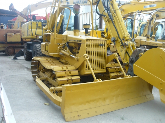 โปรโมชั่น ลดสุดพิเศษ !!! รถดันดิน D21P-5-45013  รถนอก นำเข้าจากญี่ปุ่น สภาพพร้อมใช้ เอกสารครบ