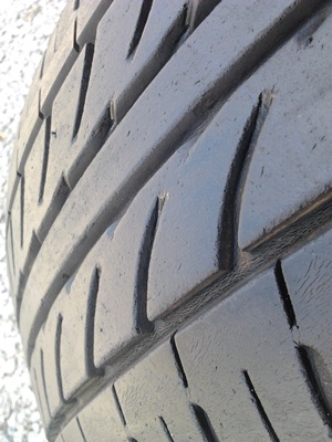 ขายยาง175/70/13 ปี 3407 BRIDGESTONE ER60   1  ชุด