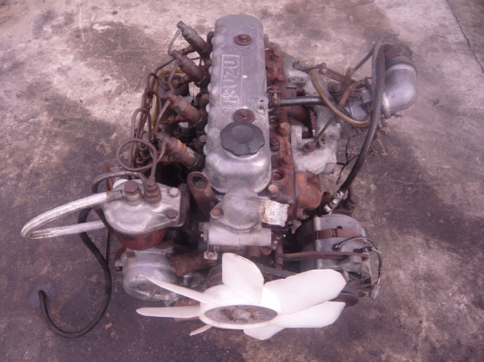 ขายเครื่องยนต์ดีเซล ISUZU C240