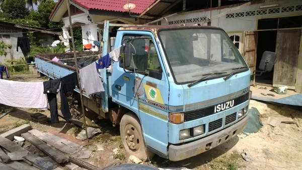 6ล้อกระบะเปิดข้างNKR110แรงรถห้างแท้ รถสวย หัวสวยไม่ผุ(รถกรมป่าไม้)