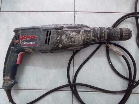 สว่านโรตารี่3ระบบBOSCHรุ่นGBH2-26DFRสภาพดี ราคาถูกๆ