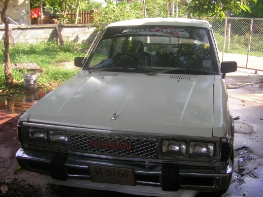 720 พวงมาลัยเพาเวอ ชุดแอร์ใหม่ ดิสเบรกหน้า เครื่องดีเชล พร้อมใช้งาน