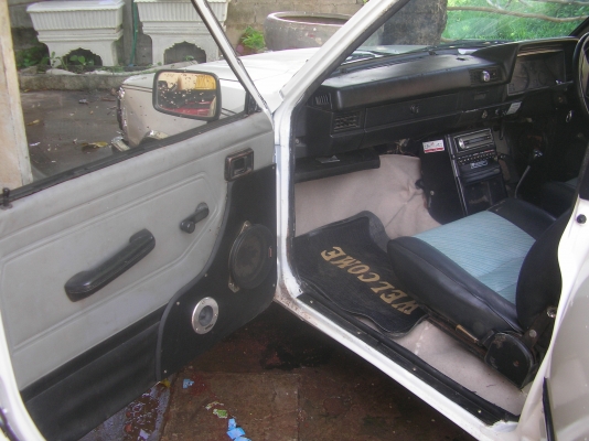 720 พวงมาลัยเพาเวอ ชุดแอร์ใหม่ ดิสเบรกหน้า เครื่องดีเชล พร้อมใช้งาน