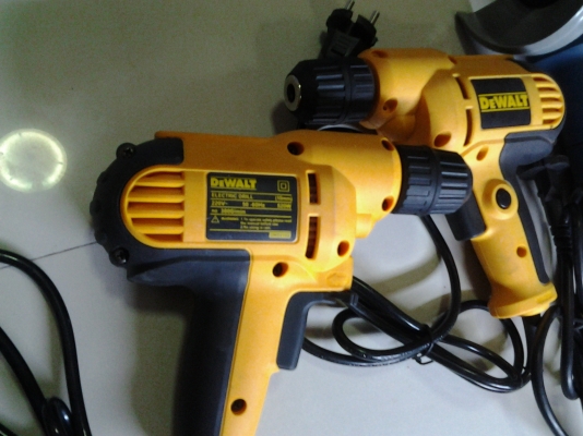 ลดล้างสต๊อกสว่าน 3 หุน ชลบุรี ลดล้างสต๊อกสว่าน 3 หุน ชลบุรี