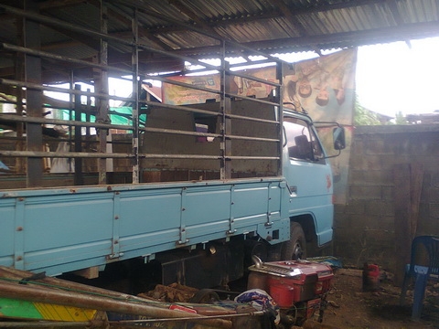 ขาย NKR   110 แรงม้า รถสวย เครื่องดี คัสซีเยี่ยม