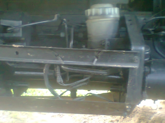 ISUZU ROCKY 195 HP 6HE1 กระบะคอกเหล็กยาว 5.50 เมตร เครื่องแรงดีไม่มีเยิ้ม หัวเก๋งบาง แอร์เย็น พวงมาลัยเพาเวอร์ เบรคทริ๊ปฟี้ครบพร้อม ช่วงล่างคัชซีสวยไม่มีดาม สภาพดี 70\% เอกสารทะเบียนภาษีครบพร้อมโอน