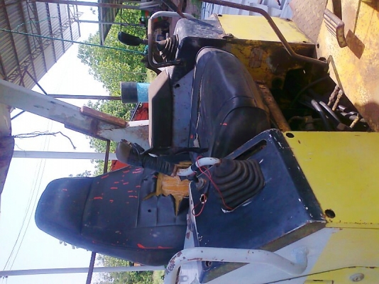 ขายด่วน..KOMATSU D20P รถสวย ระบบการทำงานสมบุรณ์แบบ พร้อมใช้งานดี.