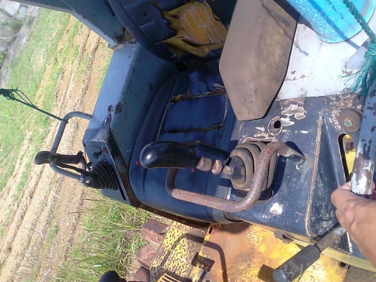 ขายด่วน..KOMATSU D20P รถสวย ระบบการทำงานสมบุรณ์แบบ พร้อมใช้งานดี.