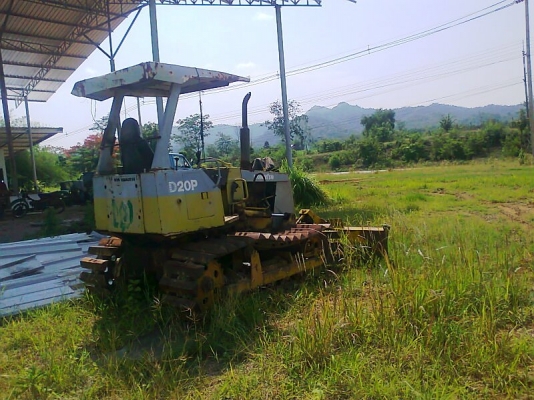 ขายด่วน..KOMATSU D20P รถสวย ระบบการทำงานสมบุรณ์แบบ พร้อมใช้งานดี.