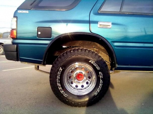 หาซื้อยาง \%  AT 31"x10.5x15 สักชุด หรือแลกกับ Mud