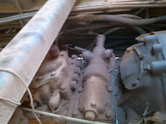 รถมิตซู 10 ล้อดั้ม FN527 220 แรงม้า  สนใจติดต่อ 081 - 6079515