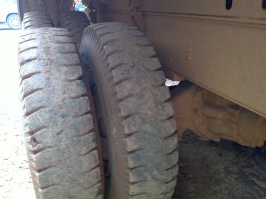 รถมิตซู 10 ล้อดั้ม FN527 220 แรงม้า  สนใจติดต่อ 081 - 6079515