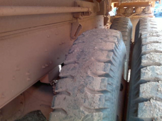 รถมิตซู 10 ล้อดั้ม FN527 220 แรงม้า  สนใจติดต่อ 081 - 6079515