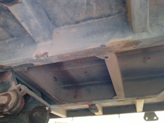 รถมิตซู 10 ล้อดั้ม FN527 220 แรงม้า  สนใจติดต่อ 081 - 6079515