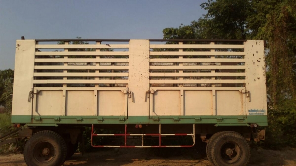 ISUZU 270 ปี 40 พ่วงแม่ลูก ไม่ดั้ม ลูก 2 คาน กระบะเหล็ก ลูกฟูกลอนนอน ISUZU 270 ปี 40 พ่วงแม่ลูก ไม่ดั้ม ลูก 2 คาน กระบะเหล็ก ลูกฟูกลอนนอน