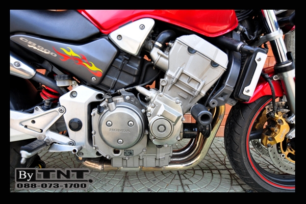 <TNT>ขาย Honda CB 900 ปี2004/หัวฉีด/กุญแจชิพ/สีแดง/ทะเบียน/..สวยๆ>>>>>
