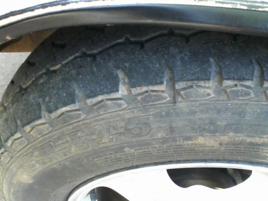 ขายรถตู้หัวจรวดปี-36สวยๆพร้อมใช้ถูกๆ