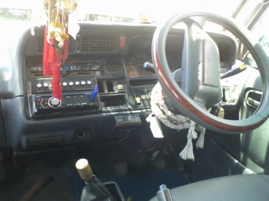 ขายรถตู้หัวจรวดปี-36สวยๆพร้อมใช้ถูกๆ