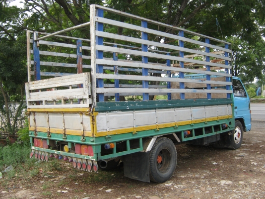 ขาย6ล้อ NKR 110 เเรงม้าพร้อมใช้งาน ขาย6ล้อ NKR 110 เเรงม้าพร้อมใช้งาน