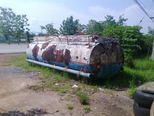 ขาย..ถังน้ำมันติดรถสิบล้อ ปตท.14,000 ลิตร สภาพสวย สีเดิม ๆ พร้อมใช้งาน.