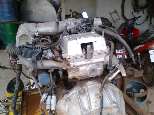 เครื่อง 1J 2500 พร้อมเกียรออโต้ ไดชารท ไดสตารท คอมแอร ปั้มเพาเวอ อยู่ครบ