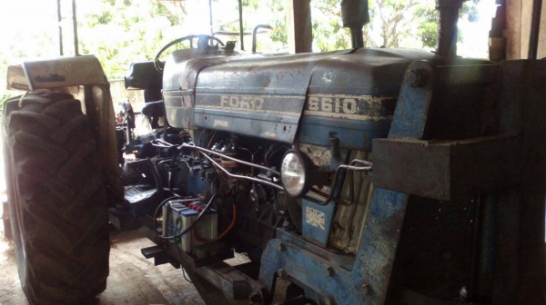 รถไถนา FORD 6610  มีผาน7+ดันหน้า เล่มทะเบียน