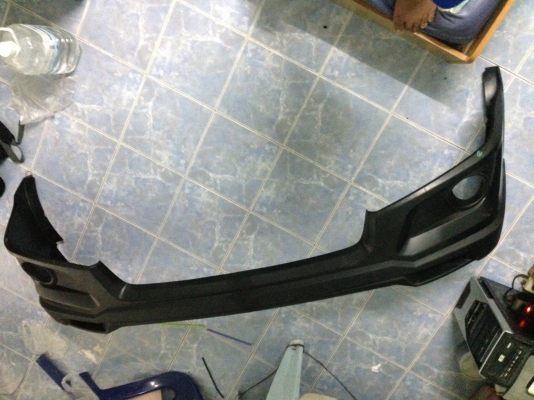 ขายกันชนหน้าVigo. Trd สภาพดี. 2500 บาท