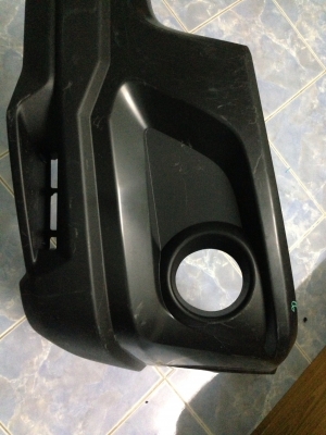 ขายกันชนหน้าVigo. Trd สภาพดี. 2500 บาท