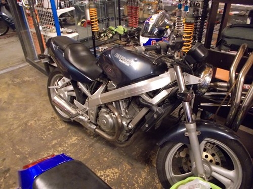 ขายHONDA Bros650ccทะเบียนแท้สภาพตามรูปจัดไปที่85000บาท