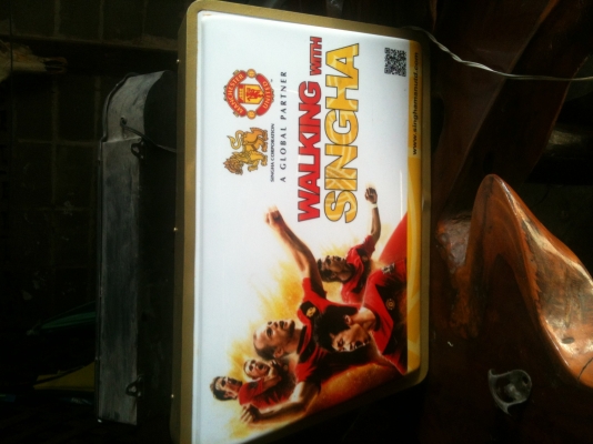 ขายป้ายไฟ ลีโอ เฟดเดอบัว ฮันเดรท แมนยู และอื่นๆ