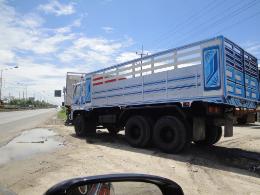 MITSUBISHI 10 ล้อ เพลาเดียว ยาว 6.20 รถสวยทำสีเรียบร้อย พร้อมใช้งาน เครื่อง 6d14 MITSUBISHI 10 ล้อ เพลาเดียว ยาว 6.20 รถสวยทำสีเรียบร้อย พร้อมใช้งาน เครื่อง 6d14