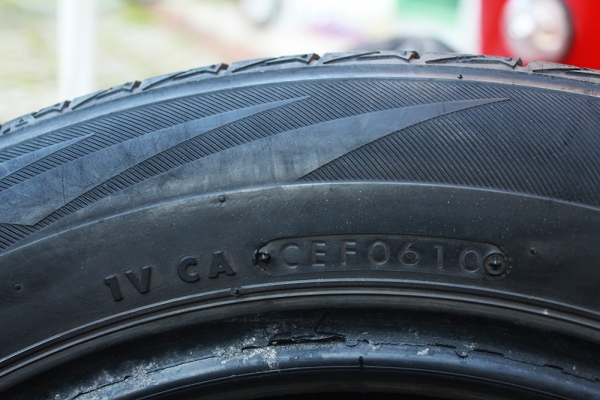 ขาย ยางรถยนต์บริดจสโตน ขอบ15 185/60/R15