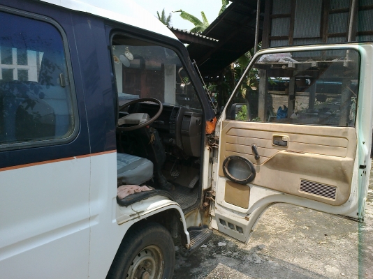 ขายรถตู้ ISUZU BUDDY