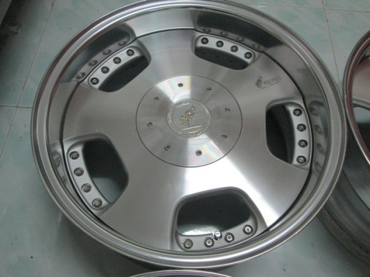 ขายล้อม้าทอง