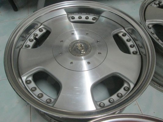 ขายล้อม้าทอง