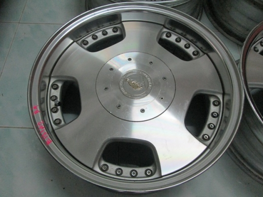 ขายล้อม้าทอง