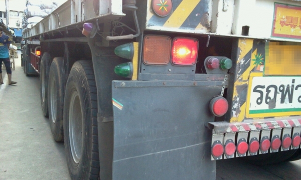 NISSAN DIESEL 22 ล้อ พร้อมหาง 3 เพลา พนัส NISSAN DIESEL 22 ล้อ พร้อมหาง 3 เพลา พนัส