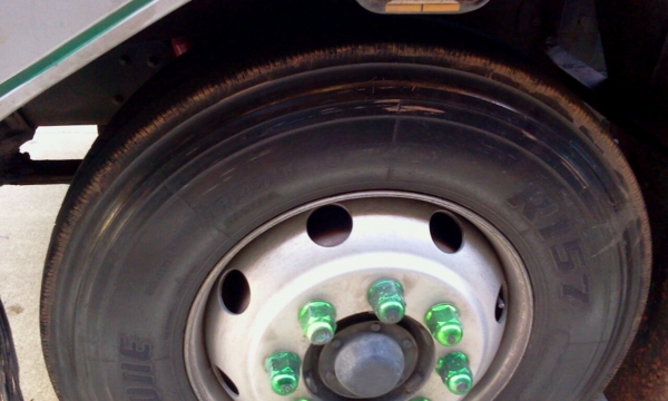 NISSAN DIESEL 22 ล้อ พร้อมหาง 3 เพลา พนัส NISSAN DIESEL 22 ล้อ พร้อมหาง 3 เพลา พนัส