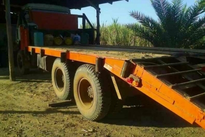 ขายรถเทนเลอร์ NISSAN UD 41 เครื่อง 285แรง