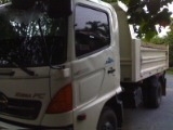รถฮีโน่ 6 ล้อดั้ม 150 แรงม้า ปี 51 รถวิ่ง 15x,xxx กม.    สนใจติดต่อ 081 - 6079515